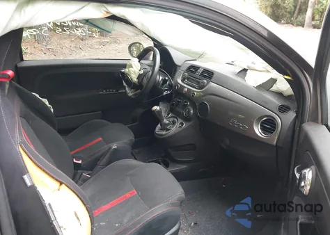 2013 Fiat 500 Abarth z USA, uszkodzony, nr VIN 3C3CFFFH0DT754248